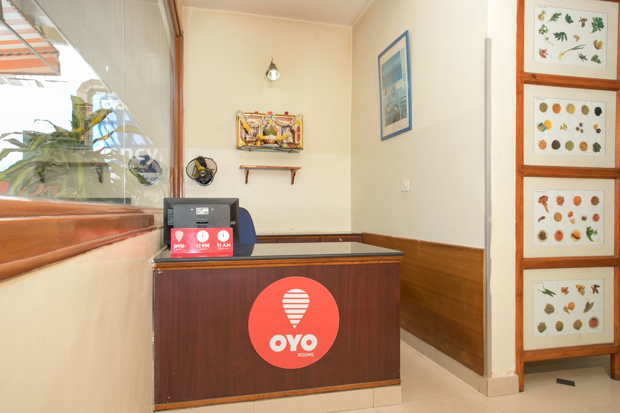 Oyo 10478 Raj Residency Otel Bangalore Dış mekan fotoğraf