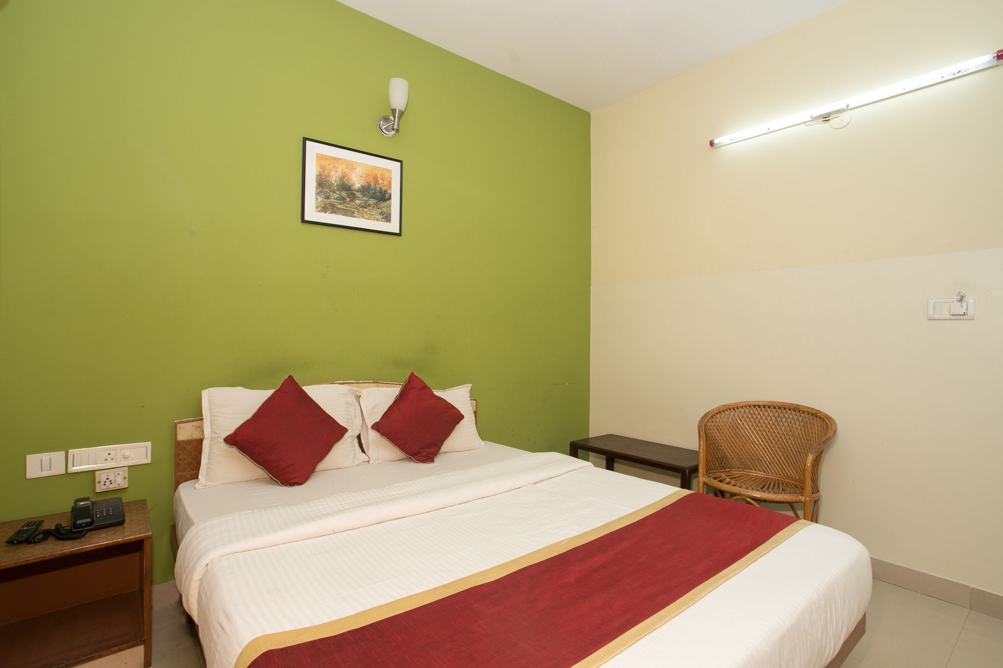 Oyo 10478 Raj Residency Otel Bangalore Dış mekan fotoğraf