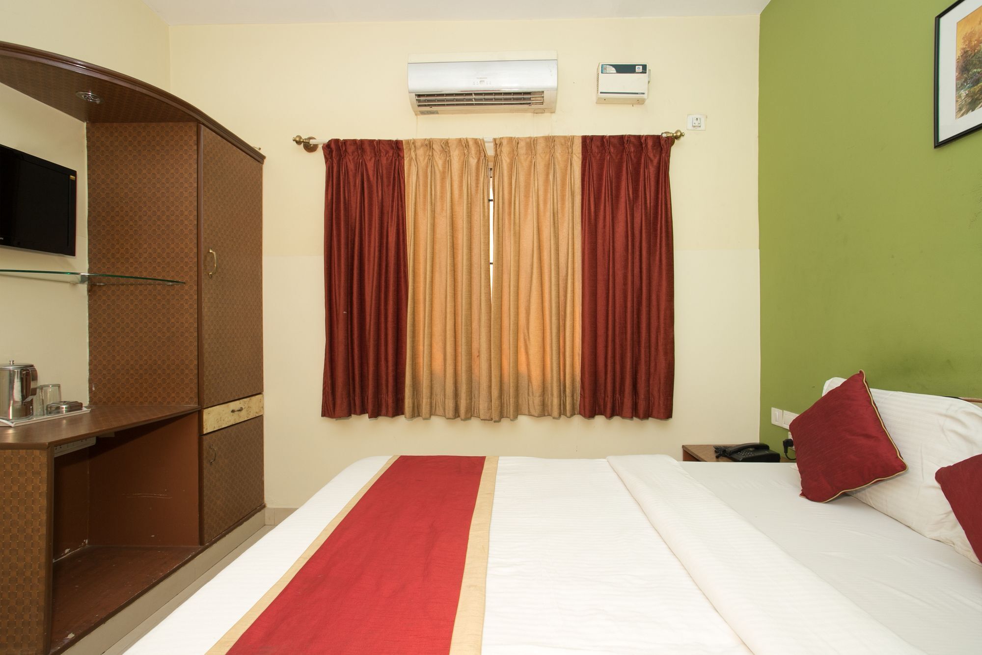 Oyo 10478 Raj Residency Otel Bangalore Dış mekan fotoğraf